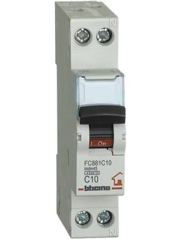 Interruttore automatico magnetotermico 1P+N 10A 4,5kA 1 modulo Bticino FC881C10
